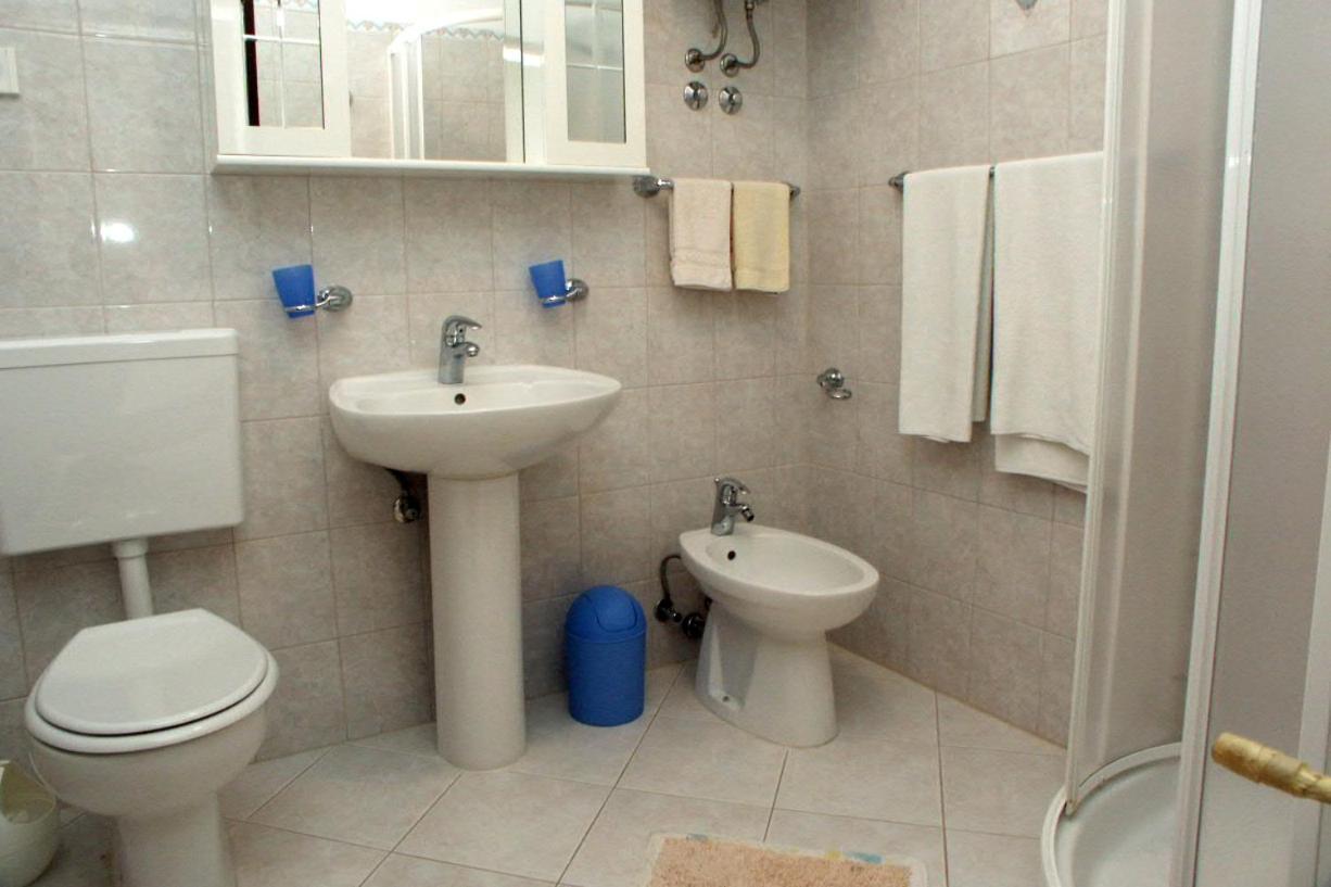 Apartments By The Sea Duga Luka - Prtlog, Labin - 2367 Drenje  Zewnętrze zdjęcie